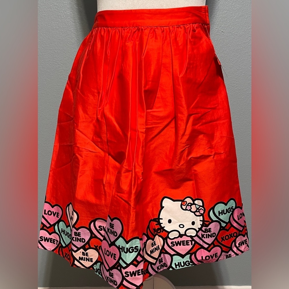 ModCloth x Hello Kitty Red Skirt Hearts Kawaii Harajuku Sweetstyle Size 8 NWT